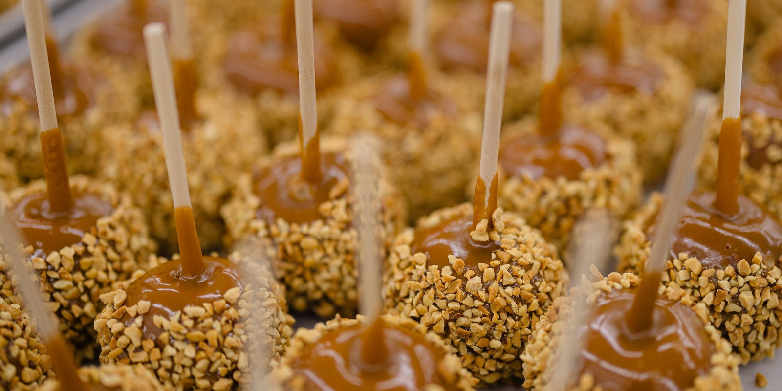 Why the Jonathan Apple Is Perfect for Caramel Apples